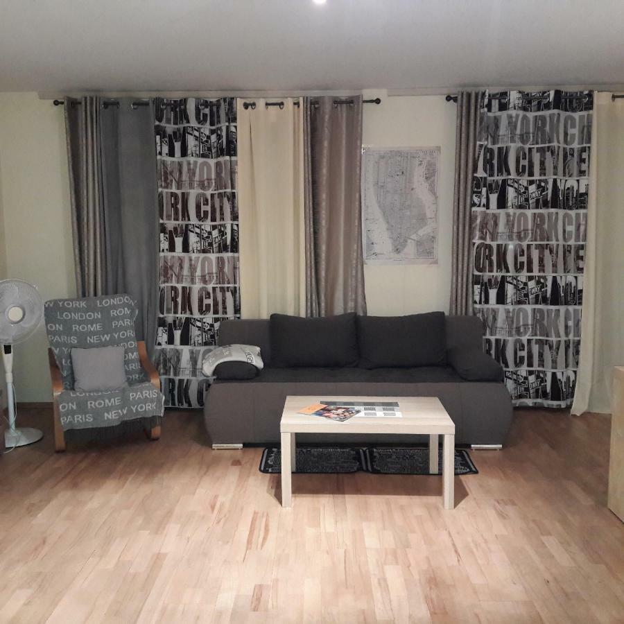 Nyc Apartment Krakow Exterior photo
